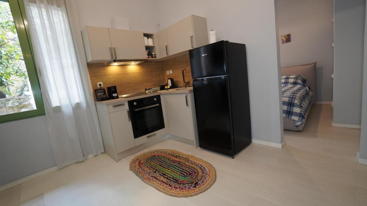 Apartment Break Metro Ambelokipi Athens