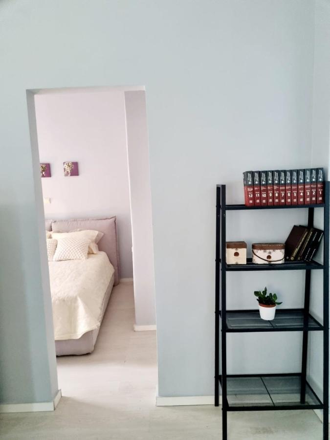 Apartment Break Metro Ambelokipi Athens